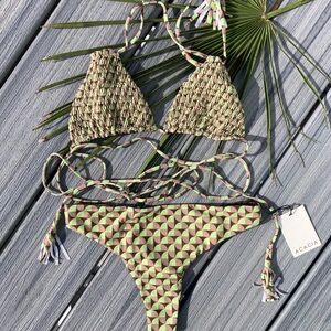 ACACIA Set - Smocked Carmen Triangle Bikini Top & Brazil Bottom in Namiko - L/S